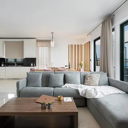 Daire Elia Penthouse *