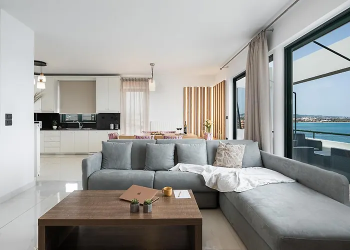 Апартаменты Elia Penthouse *